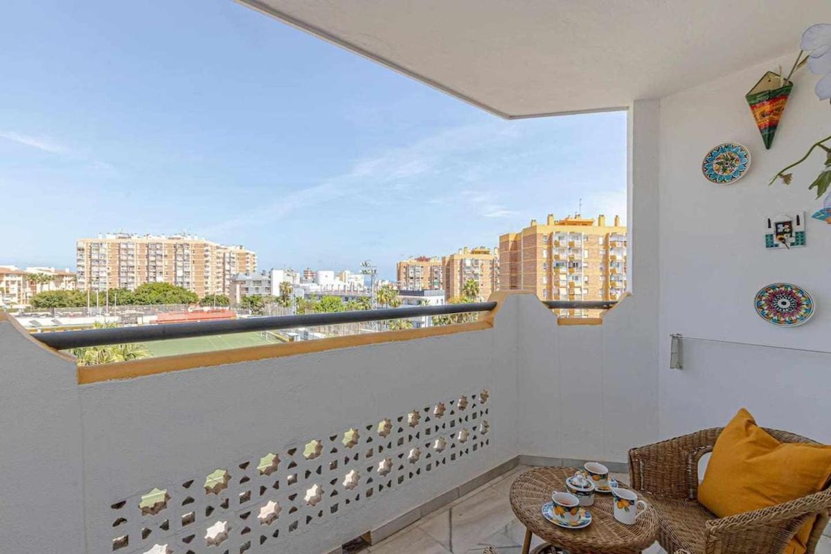 797 Holiday Rentals - Luminoso Piso Para 4 En Арройо-де-ла-Мьель Экстерьер фото