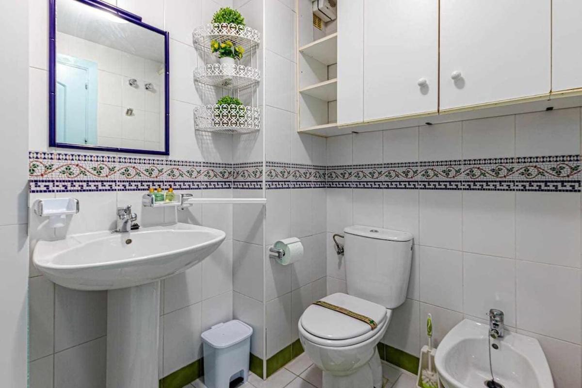 797 Holiday Rentals - Luminoso Piso Para 4 En Арройо-де-ла-Мьель Экстерьер фото