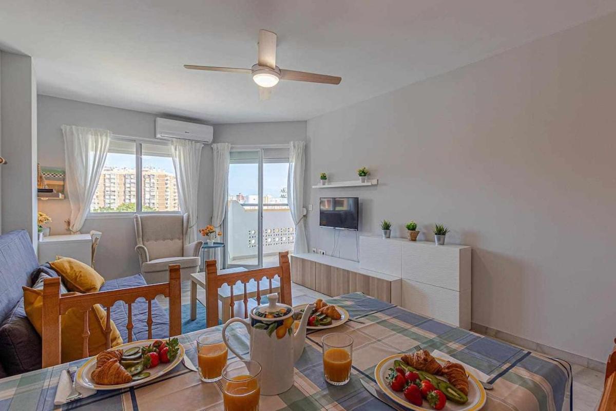 797 Holiday Rentals - Luminoso Piso Para 4 En Арройо-де-ла-Мьель Экстерьер фото