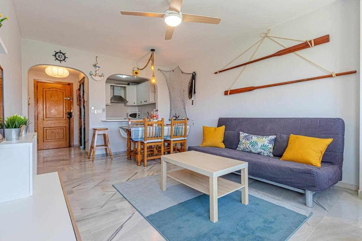 797 Holiday Rentals - Luminoso Piso Para 4 En Арройо-де-ла-Мьель Экстерьер фото